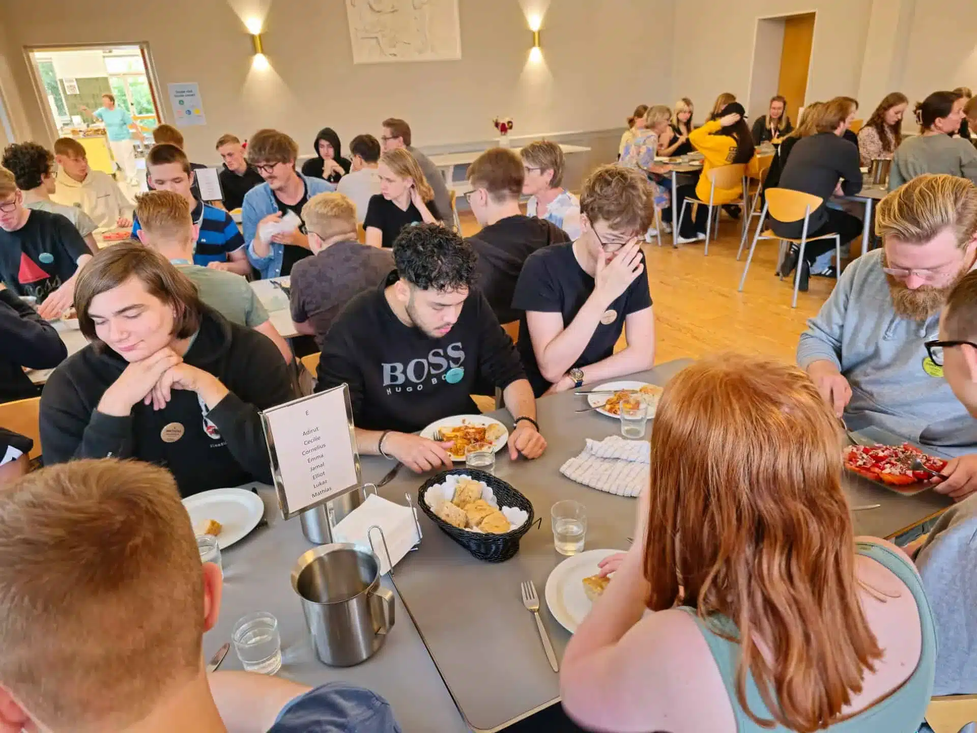 Socialt Samvær På Efterskolen Socialt samvær på efterskolen