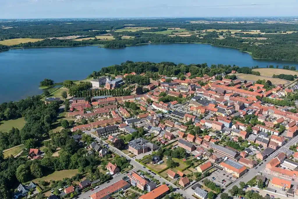 Spisesalen På Sorø Fag Og Efterskole Spisesalen på Sorø Fag- og Efterskole